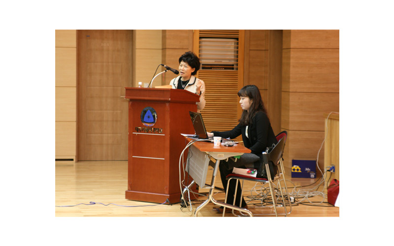 [유아교육과] 제2회 한국몬테소리교육총연합회 동계학술세미나에서 '이순종교수 특강'