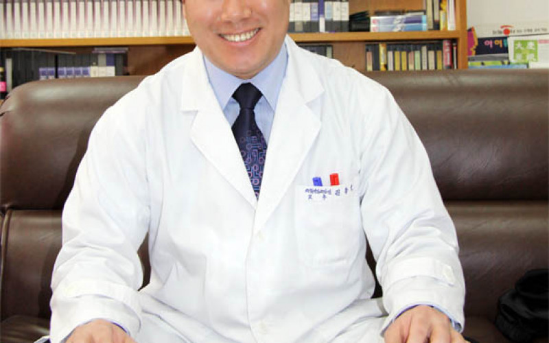 [홍보실]10년째 전공봉사 505회, 봉사로 전국누비는 김용호교수