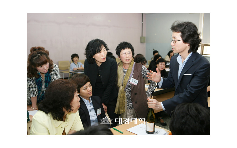 [홍보처] 평생 교육원 “월 1만 원으로 재밌는 강좌 들으세요”