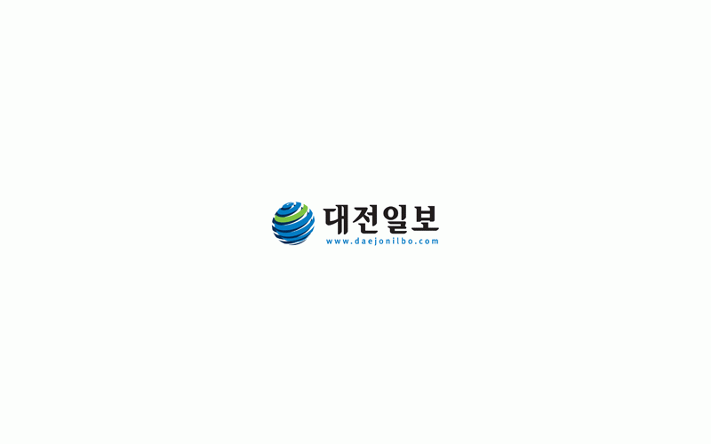 인피니트 동시 졸업 “졸업가운 입으니 연구원들 같은데?”