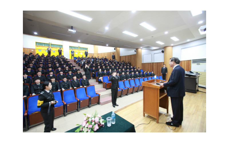 육군대장 김근태 장군 경찰군사학부 군사과 특강