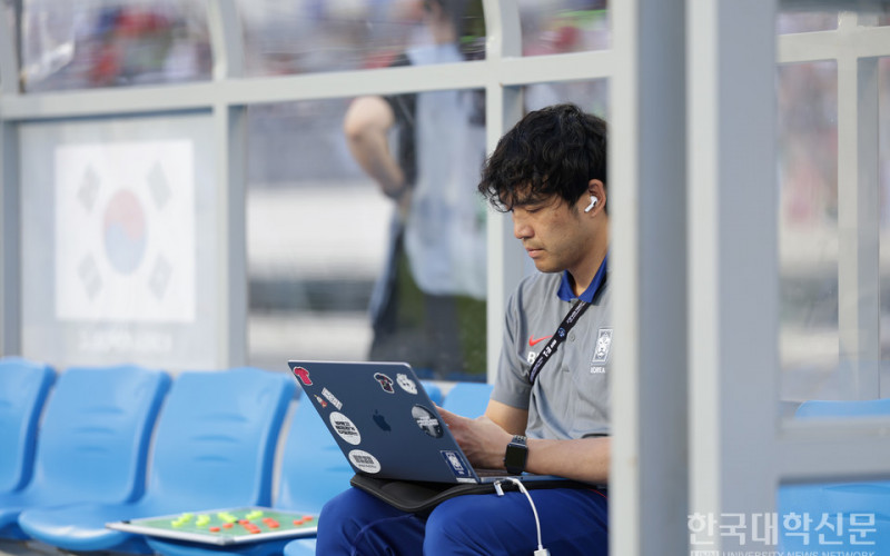 [산학 人사이트] 김보찬 대경대 AI스포츠분석과 교수 “대한축구협회 전력분석관 경험 토대로 ‘현장’ 맞춤형 …